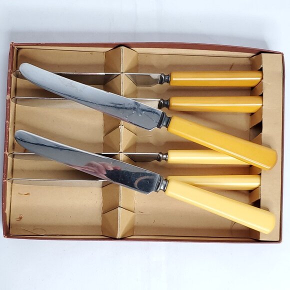 Vintage Steak Knife Set Bakelite Handles Yellow Butterscotch Stainless Steel - Picture 1 of 7